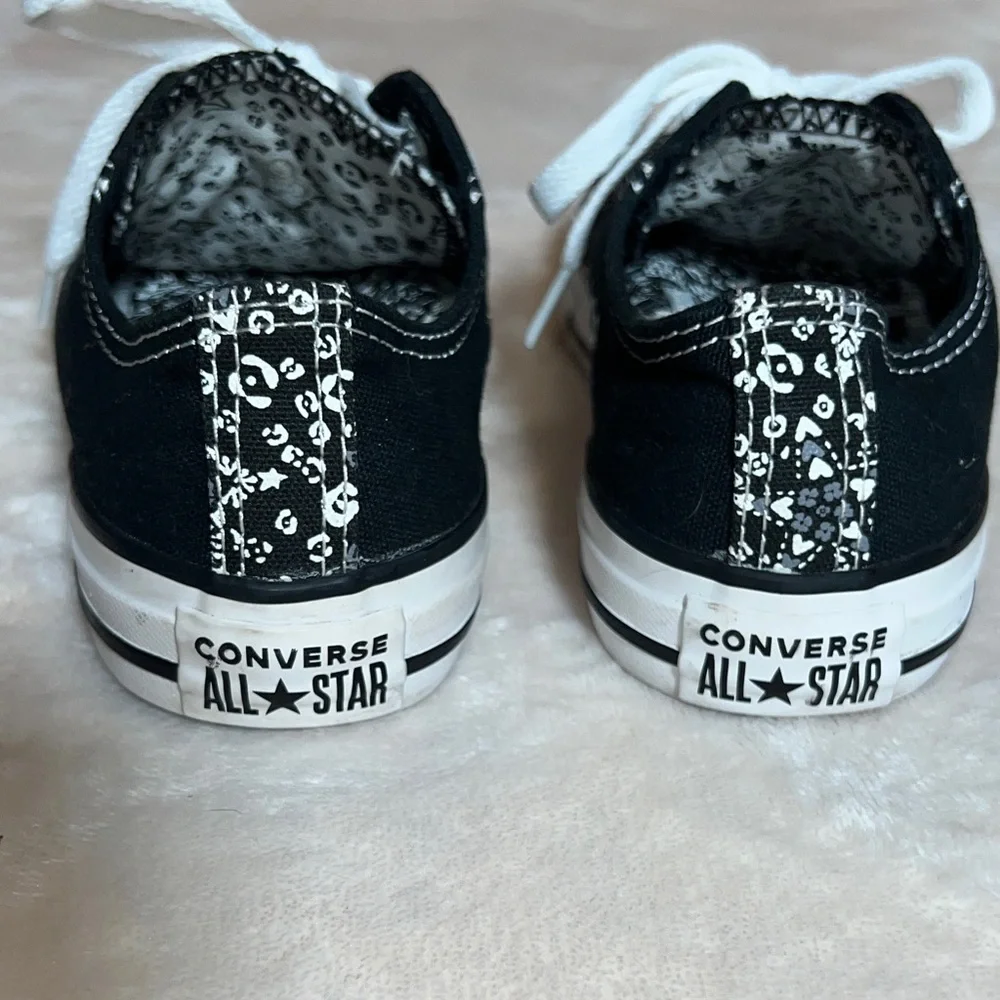 Converse Chuck Taylor All Star Double Tongue Low Top Black Floral Juniors Size 3